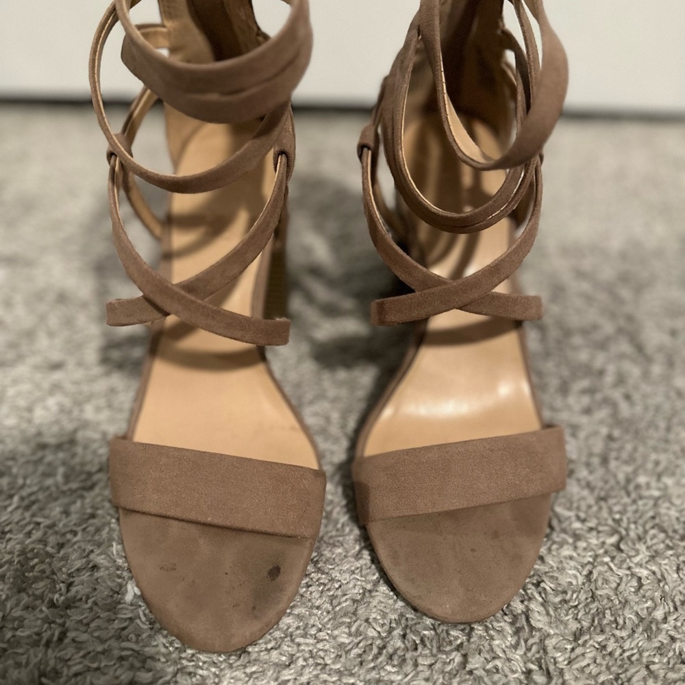 LC Lauren Conrad Brown Strappy Heels